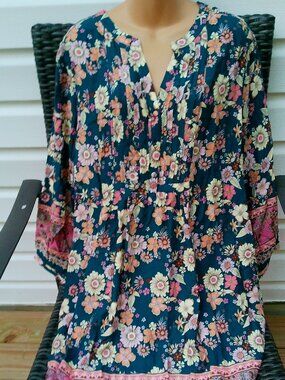 FIRST LOVE DRESS NWOT SIZE 3XL